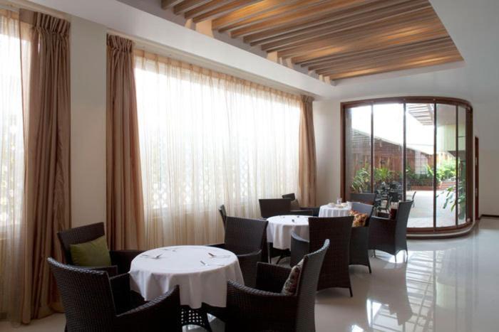 Much-Che Manta Boutique Hotel Udon Thani Bagian luar foto